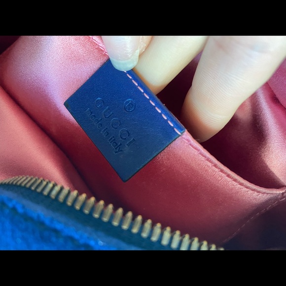 Gucci Marmont crossbody camera bag - Picture 5 of 10